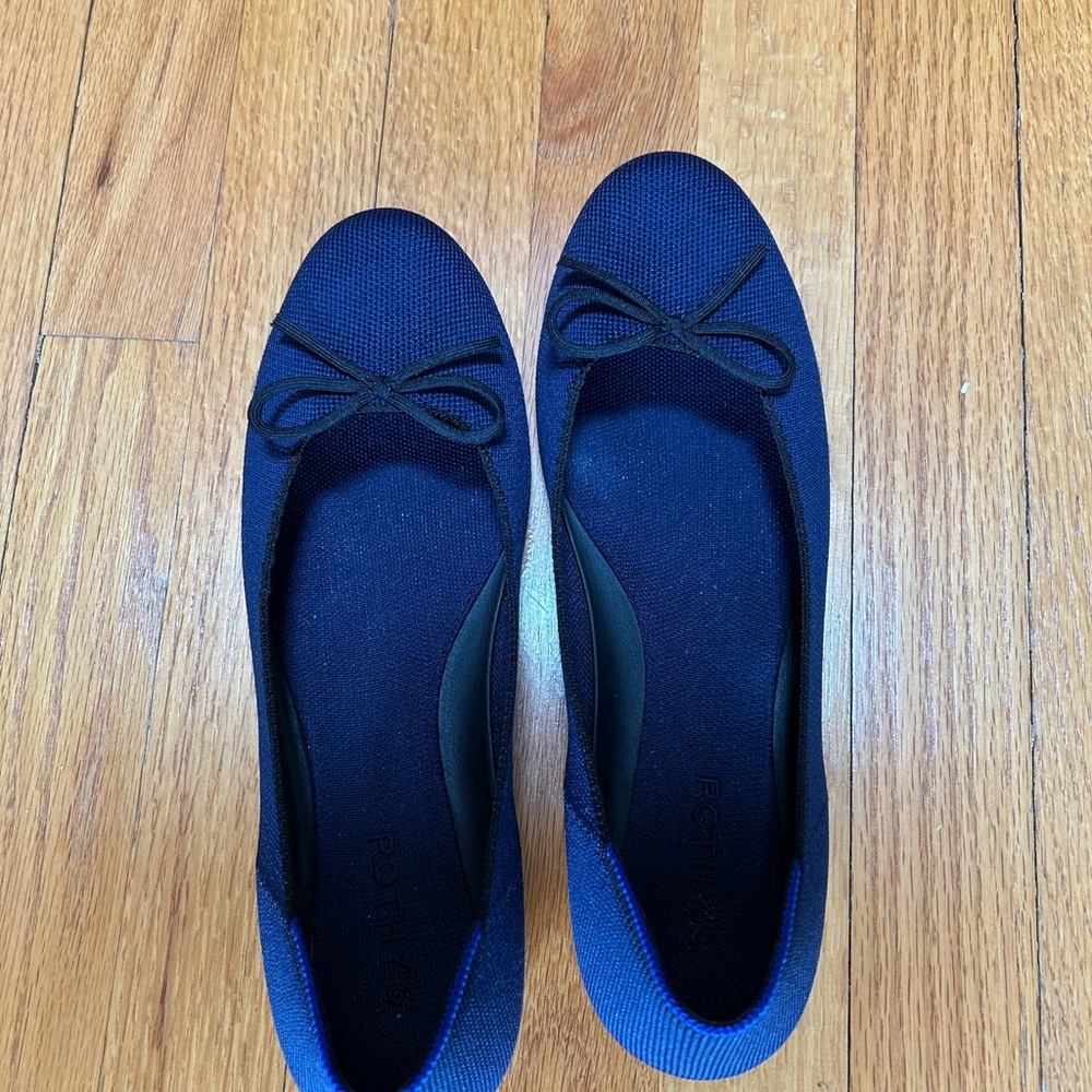 Rothy's Women's Navy Blue Ballet Flats